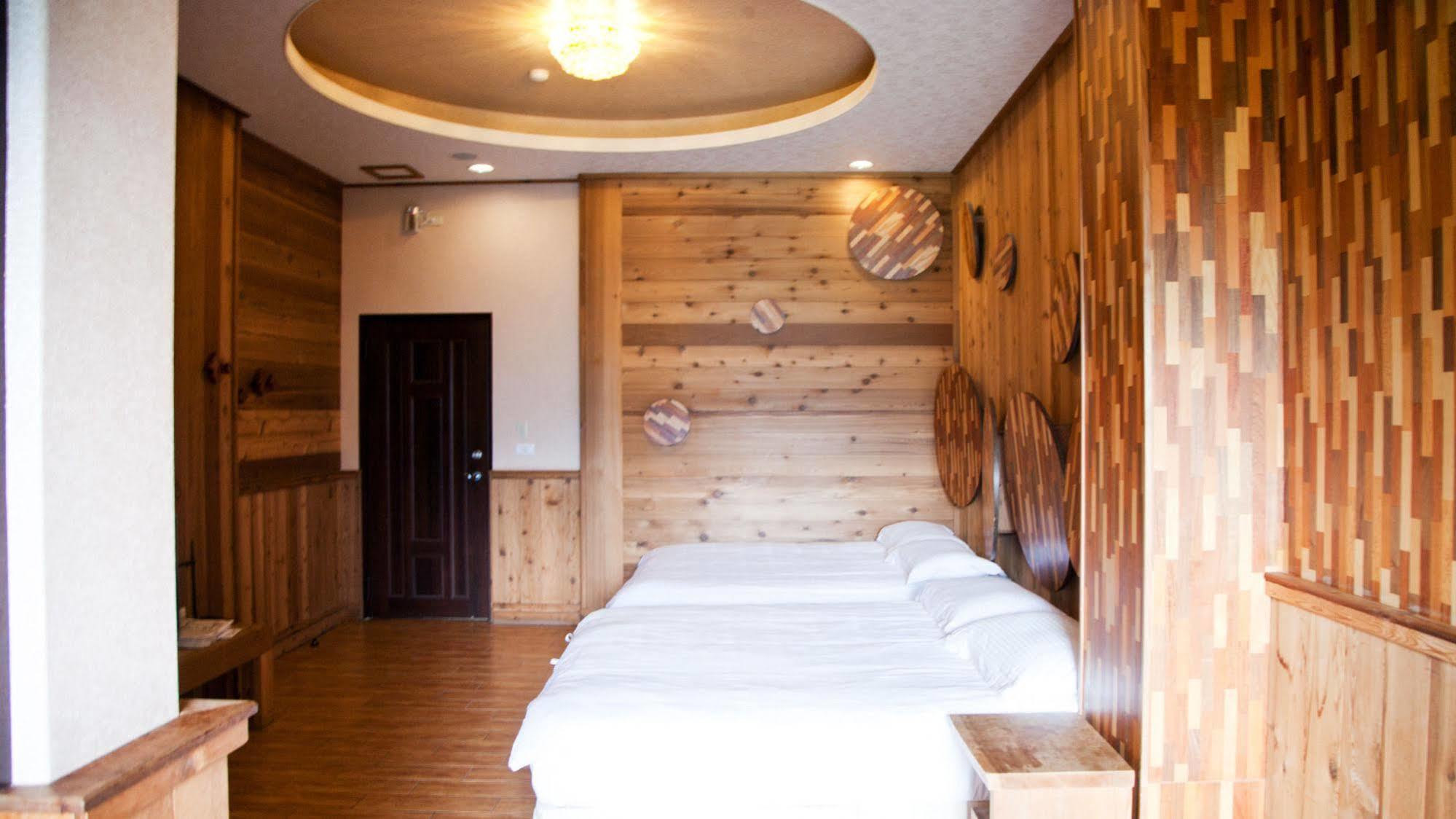 Spring Ground Resort ريناي المظهر الخارجي الصورة